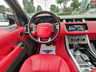 Land Rover Sport