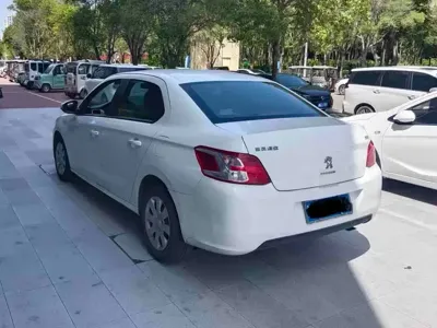 Peugeot 301