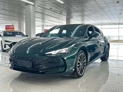 MG MG7