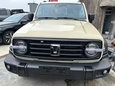 Tank Tank 300
