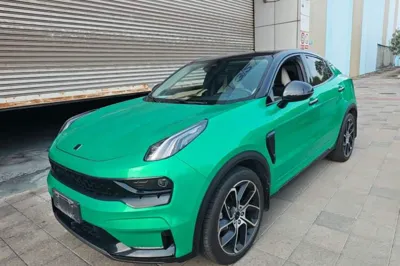 Lynk & Co 05