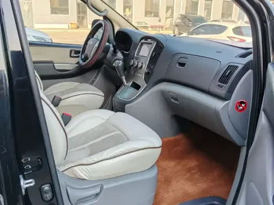 Hyundai H-1