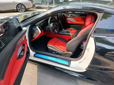BMW 8-Series