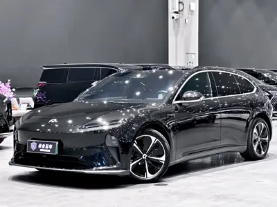 Nio ET5T