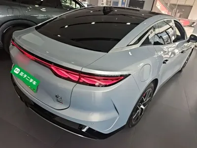 BYD 汉L