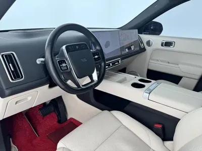 Li Auto Li L7
