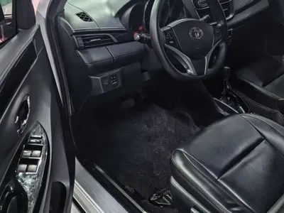 Toyota Yaris L