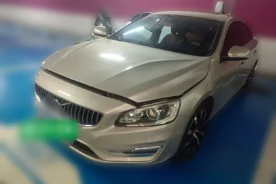 Volvo S60