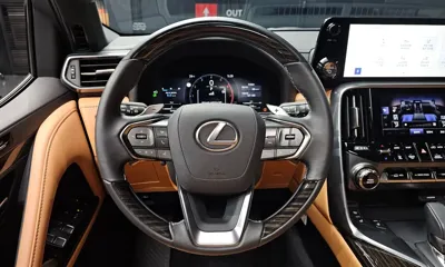Lexus LX