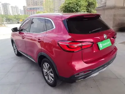 MG HS