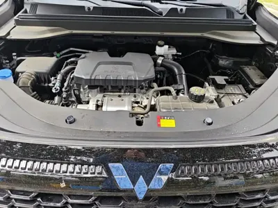Wuling Xingguang 560