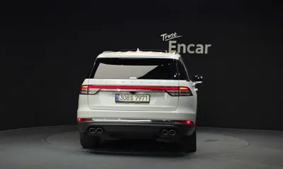 Lincoln Aviator