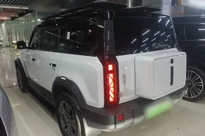 iCAR 03