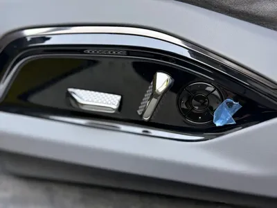 Lotus Eletre
