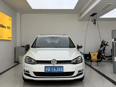 Volkswagen Golf (Import)