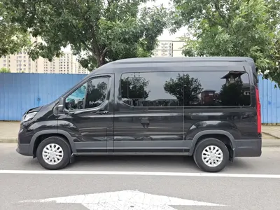大通 V90