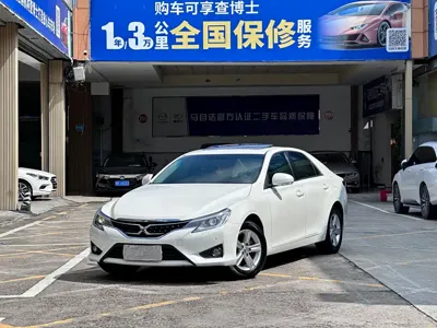 Toyota Reiz