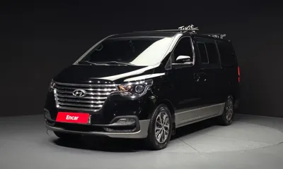 Hyundai Starex