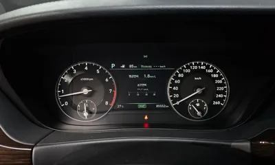 Genesis EQ900