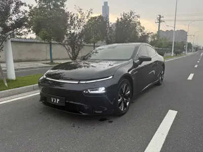 Xpeng P7