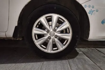 BYD L3
