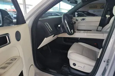 Li Auto L6