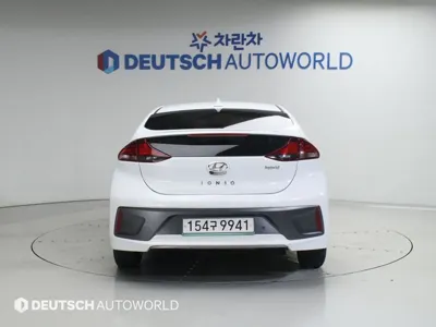 Hyundai Ioniq