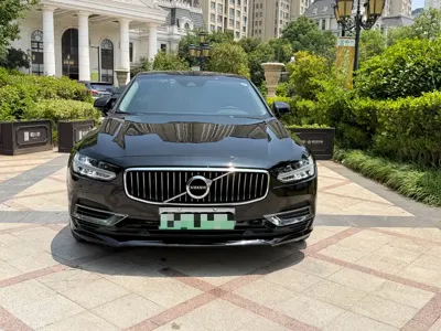 Volvo S90 PHEV