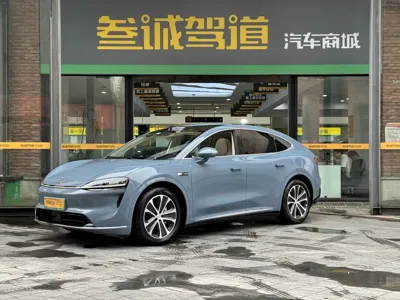 智界 Zhijie R7