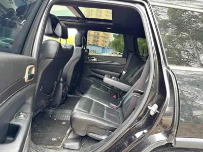 Jeep Grand Cherokee (Import)
