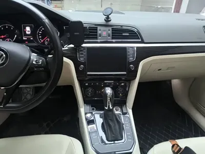 Volkswagen Lamando