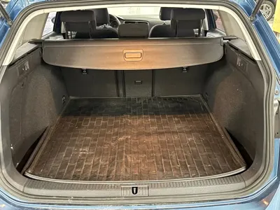 Volkswagen Golf (Import)