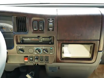 Nissan Civilian