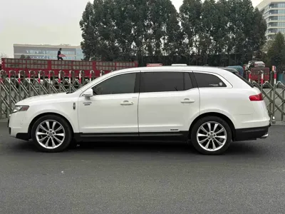 Lincoln MKT
