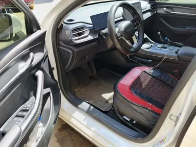 BYD Destroyer 05