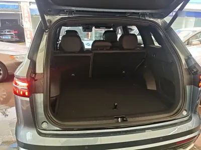 Geely Xingyue L