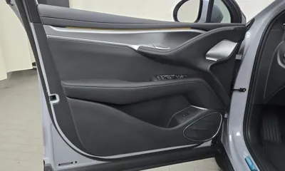 BYD Sealion 7