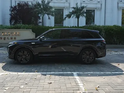 Li Auto Li L7