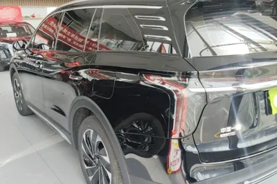 Hongqi HS7 PHEV