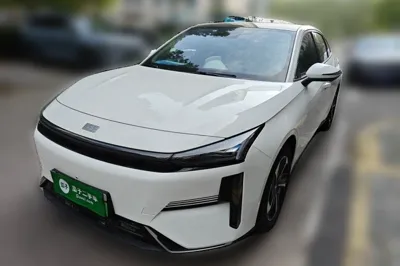 Geely Galaxy L6