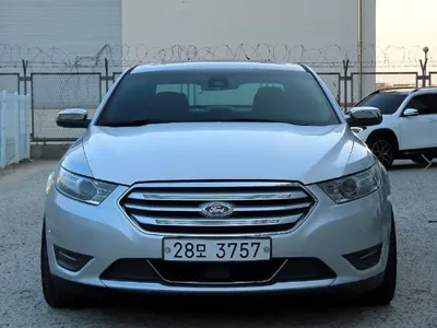 Ford Taurus