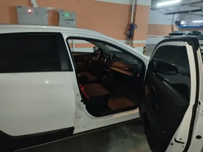 Toyota Yaris L