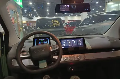 CHANGAN NEVO Lumin