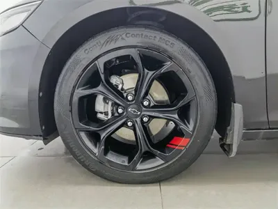 Chevrolet Malibu XL