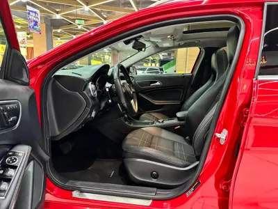 Mercedes-Benz GLA (Import)