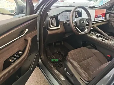 Geely Xingyue L