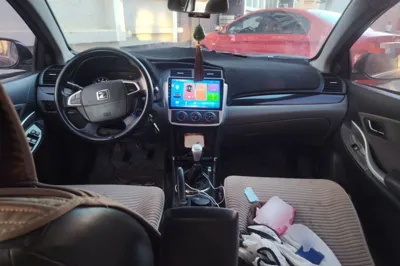 Zotye Z300