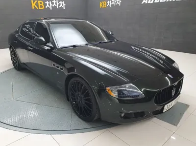 Maserati Quattroporte