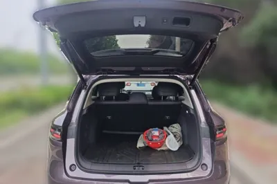 Leapmotor B10