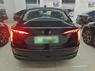 Hongqi Hongqi E-QM5